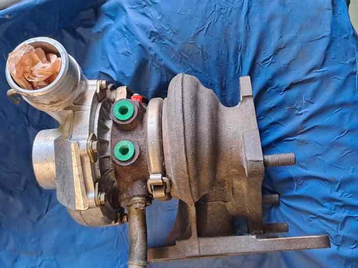 Turbo twinscroll ihi vf37.