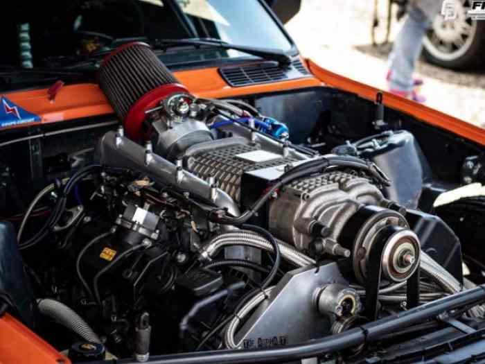 Moteur V8 5L compresseur + boîte méca + gestion pour BMW E30 0