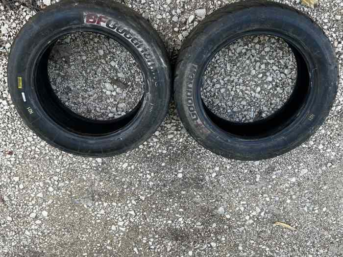 2 bf Goodrich ( Michelin ) n21 15 pouces 1