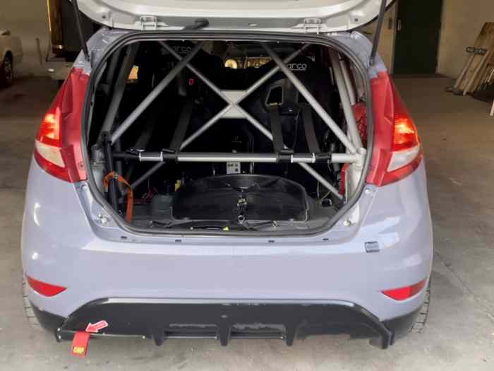 Ford Fiesta R2J (Le moins cher en Europe) 5