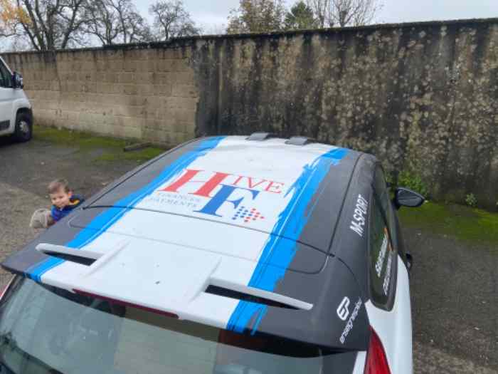 Ford Fiesta R2J accidentée 3