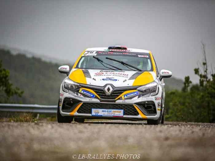 RENAULT CLIO V RALLY5