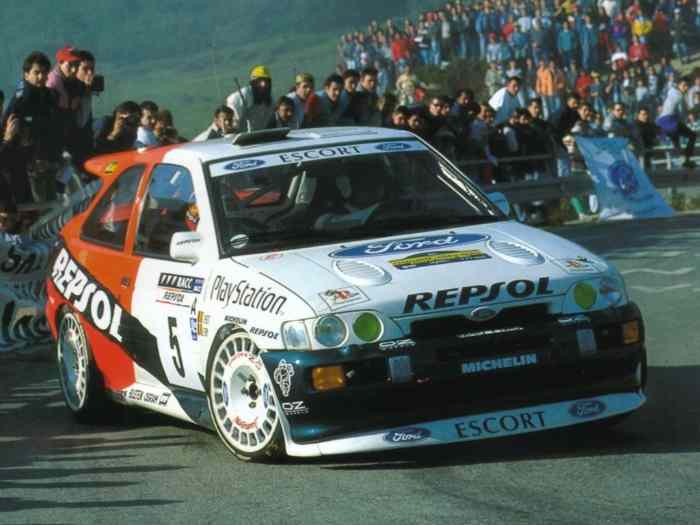 Lot de pièces cosworth