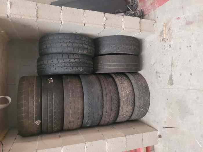 Michelin 17 pouce r22 ou r11 ou mw1