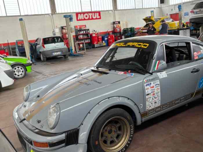 Porsche 911 Gr. 4 3.0 1