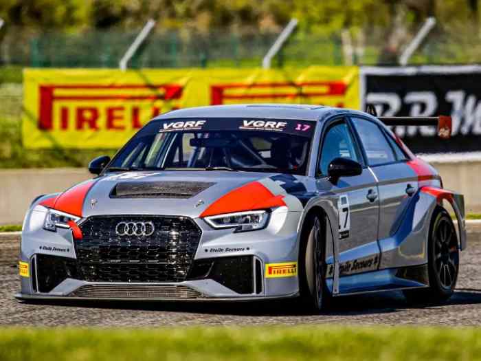 Audi RS3 LMS TCR