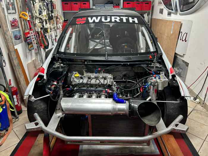 Renault Clio E1 rs 2000 4