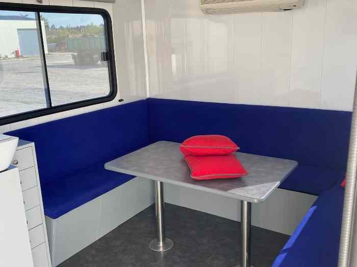 SCANIA 19T assistance tout équipé 5