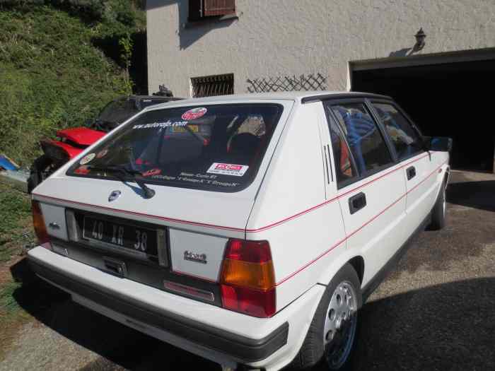 LANCIA Delta 4WD HF Turbo Intégrale 1