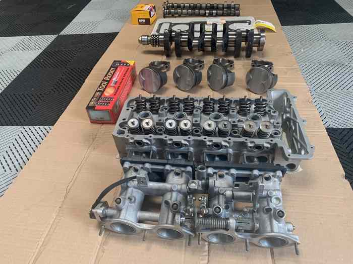 PIECES MOTEUR BMW M3 S14 2.5L