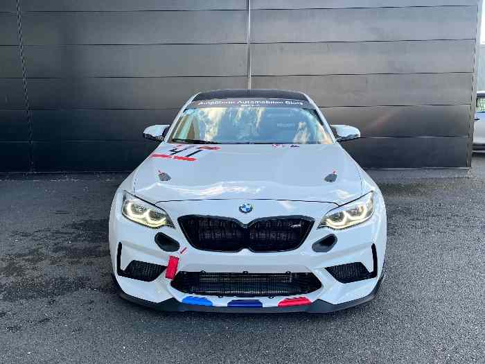 M2 CS RACING 1