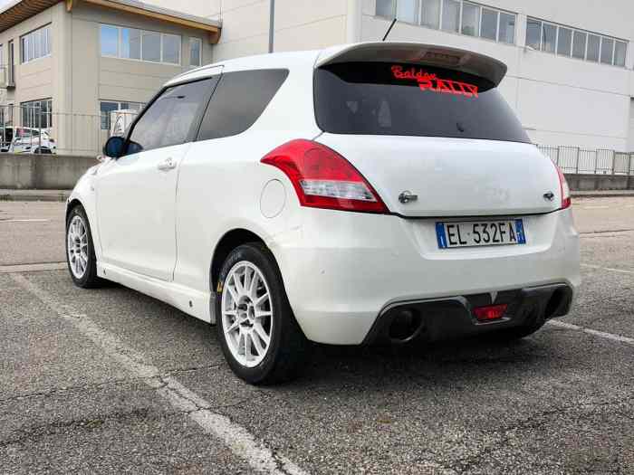 Suzuki Swift Sport 1.6 RS Plus 4