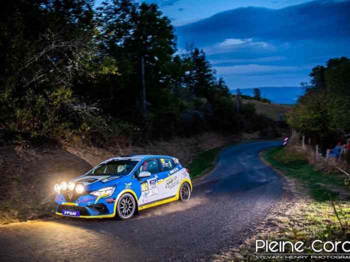 Clio RC5 avec carte grise