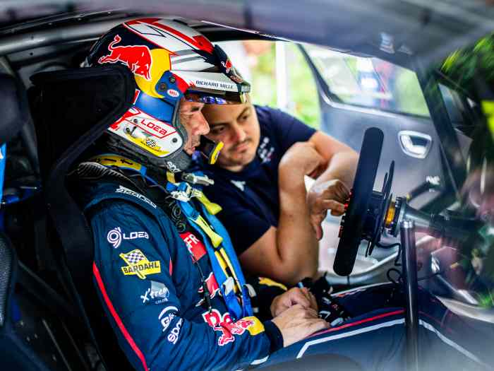 LOCATION ALPINE A110 RALLYE GT+ 2025 - GL / LOEB 1
