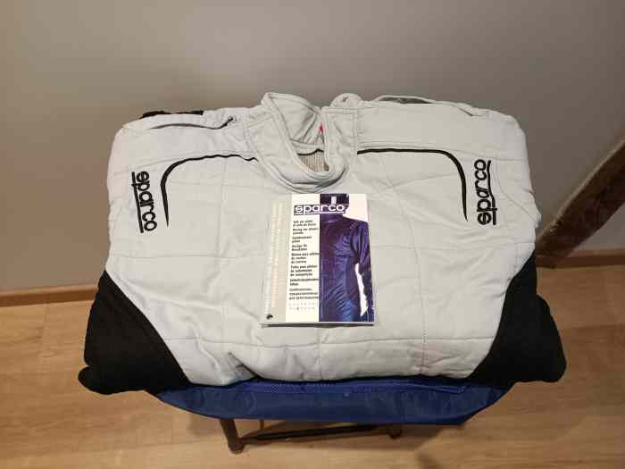 Combinaison SPARCO ERGO RS3 à vendre. VENDUE. 4