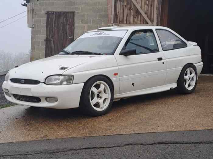 Ford escort rs2000 mk6 f2000 14 ou historique 0