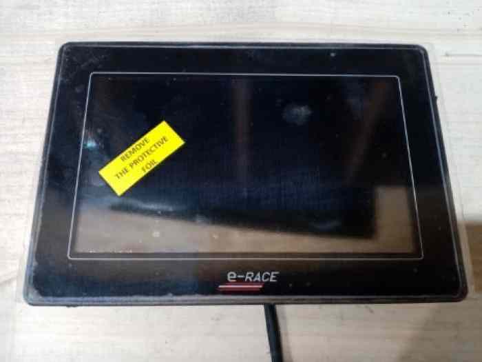 Dashboard E-RACE NEUF