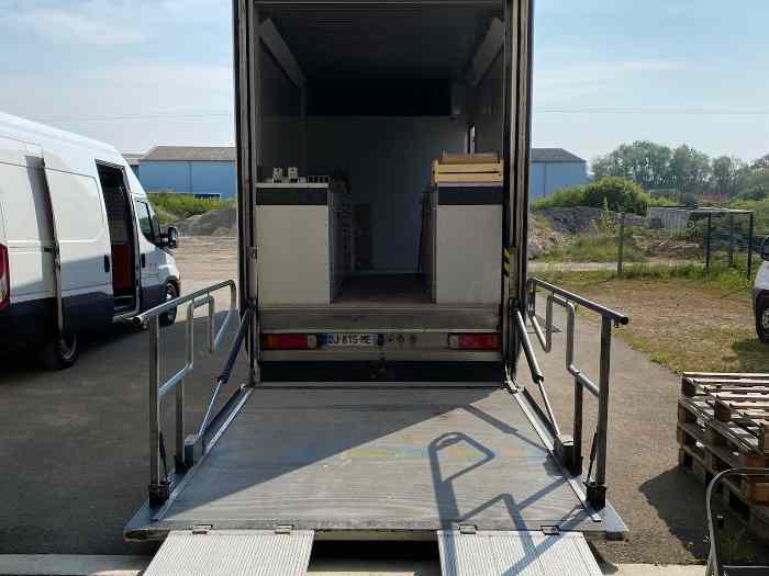 SCANIA 19T assistance tout équipé 4