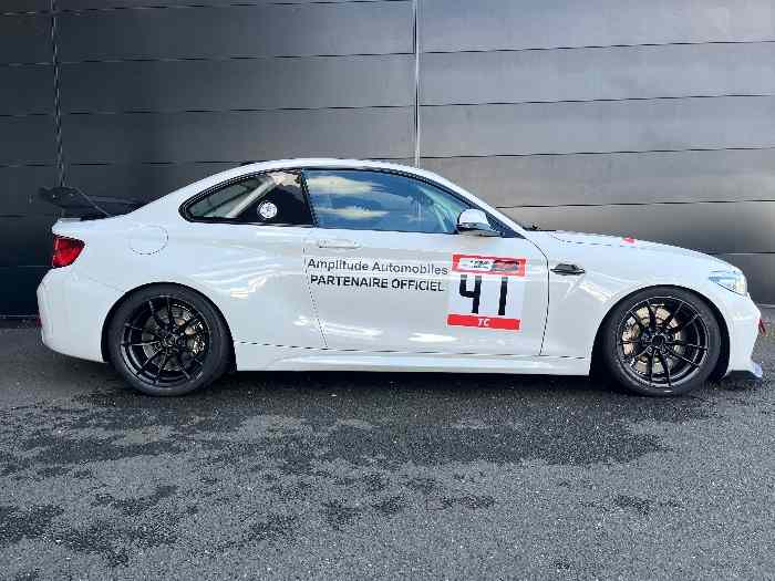 M2 CS RACING 3