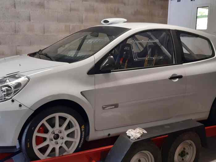 CLIO 3 TOP F2000