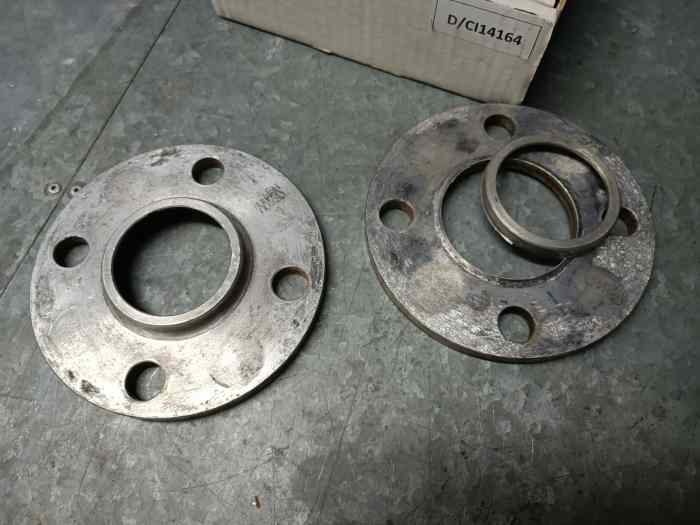 Cales alu Rallycar Peugeot 10mm à vendre. 5