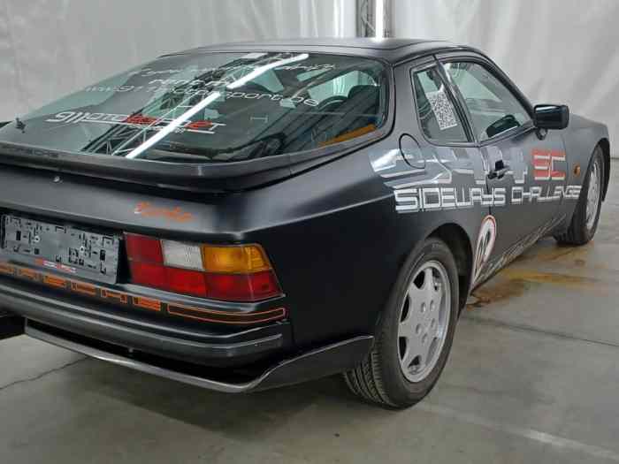 Porsche 944 Turbo M44.51 2