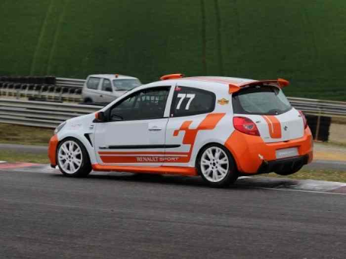 Renault Clio 3 Cup 3