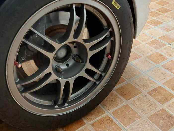 Peugeot 106 group A6 4