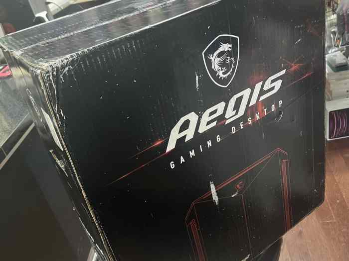 F/S: MSI Aegis RS Aegis RS 450US Intel Corei7 13th Gaming Desktop 1