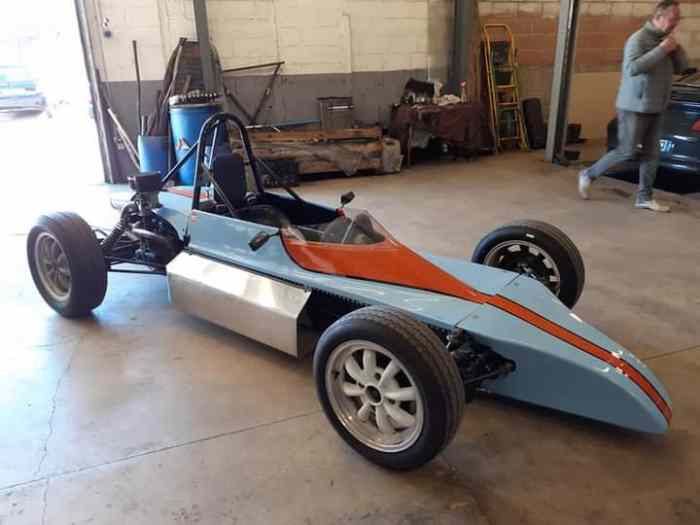 FORMULE VEE