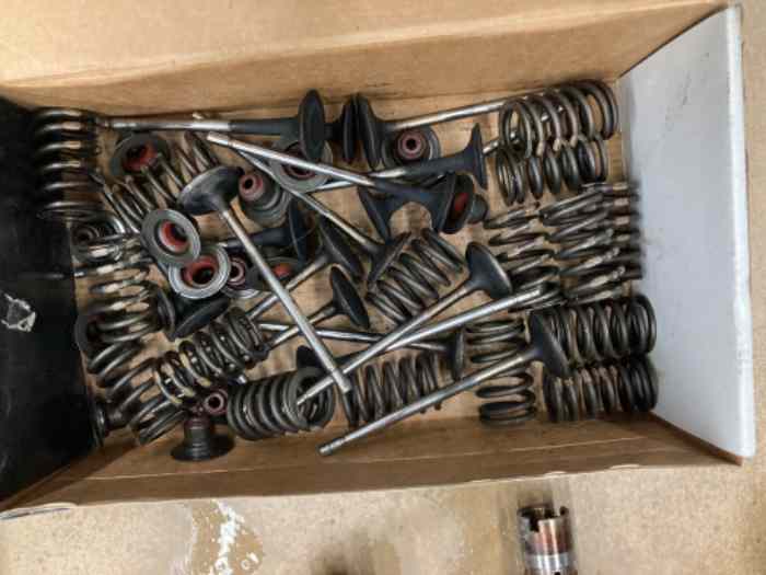 Moteur F4r et divers 1