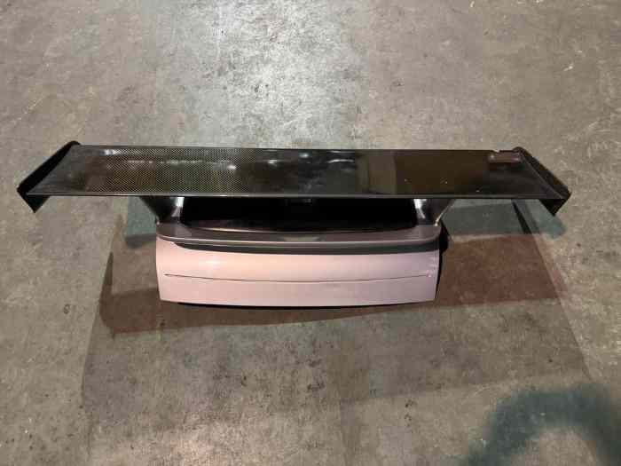 Coffre avec aileron pour 996 GT3 RS 1