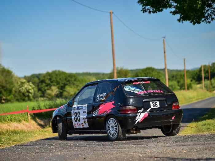 SAXO A6 Boite Synchros disponible a la location 2