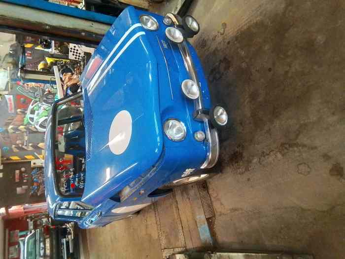 RENAULT 8 moteur 1400 1