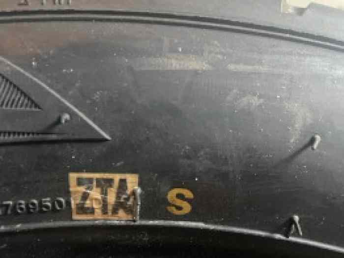 2 Pneus MRF en 195/50/16 gomme S retaillée pluie 1