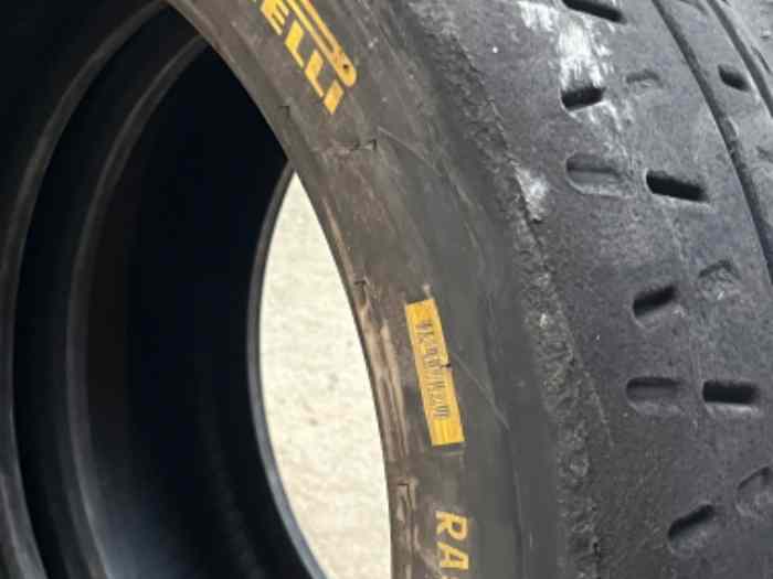 Pneu Pirelli RA5 4