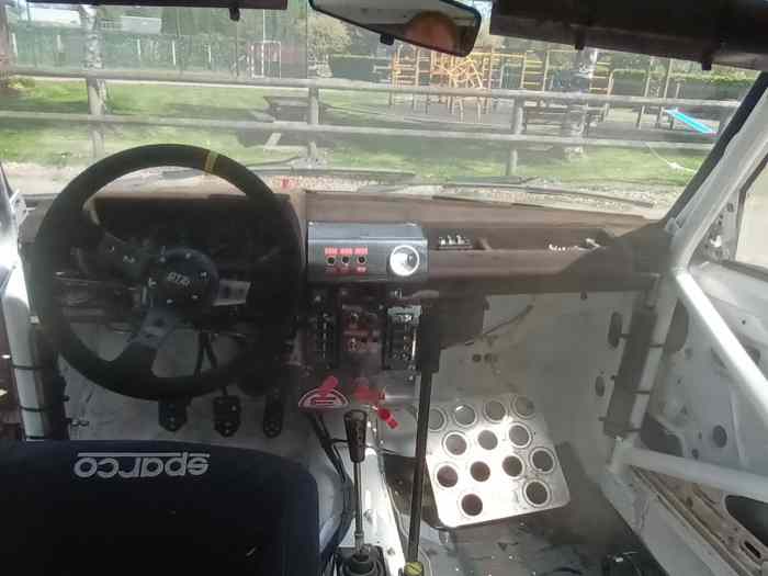 205 f213 à vendre en pièces 2