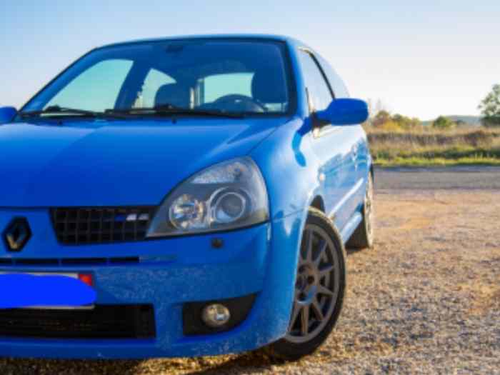 Clio 2 rs 182 4