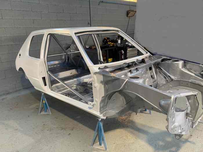 205 GTi 1,9L G.A VHC PTH FIA – photo 6 sur 6