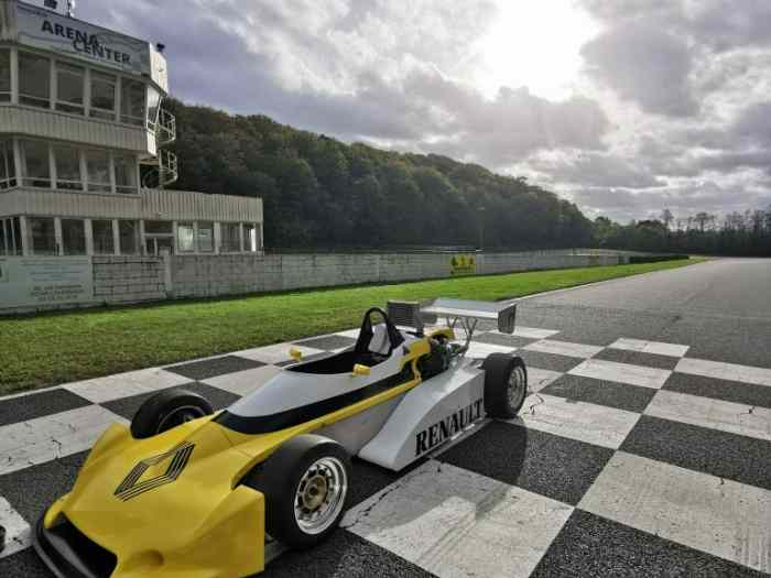 Monoplace historique Formule Renault Turbo Martini MK41 avec PTH - Année 1984 en excellent état 0