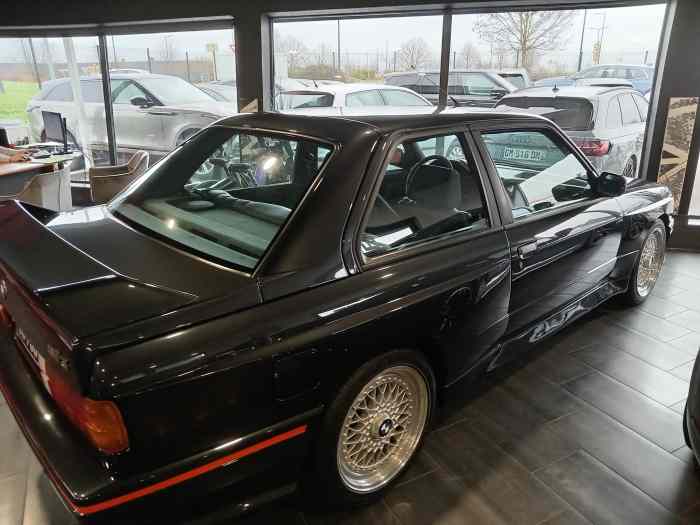 BMW M3 E30 3