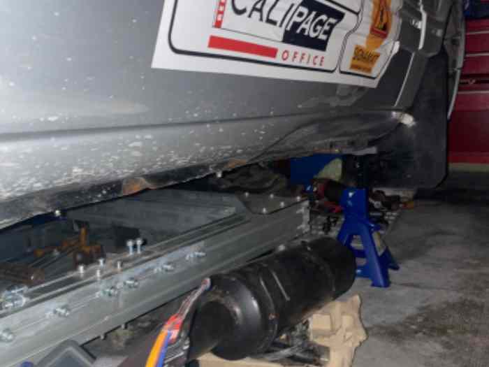 Caisse Peugeot 205 Gti groupe A 1900 passeport & carte grise 4