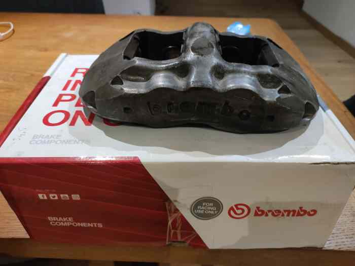 Frein avant brembo VO Mitsubishi