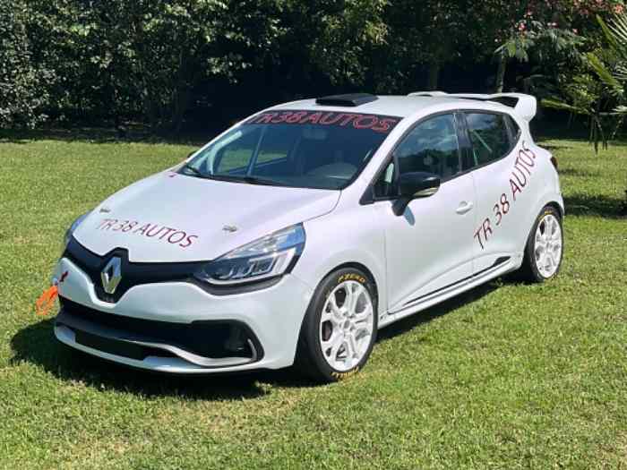 location Clio 4 Cup TTE . 3