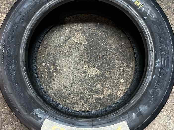 1 pneu Pirelli 195/50R15 RK7 1