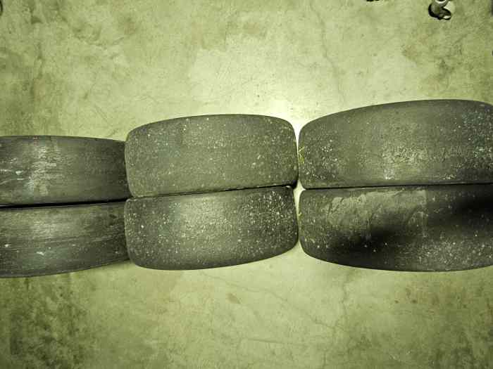 Tyres Pirelli dm 0