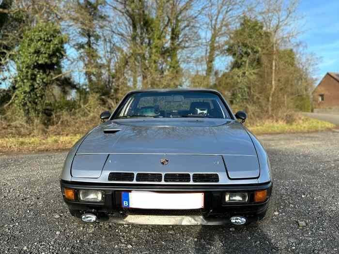 Porsche 924 Turbo 2