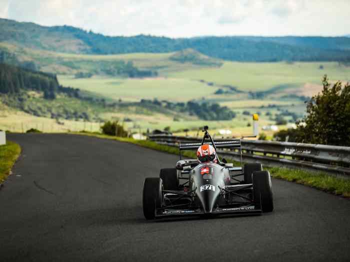 VENDS OU ECHANGE REYNARD 903 PTH
