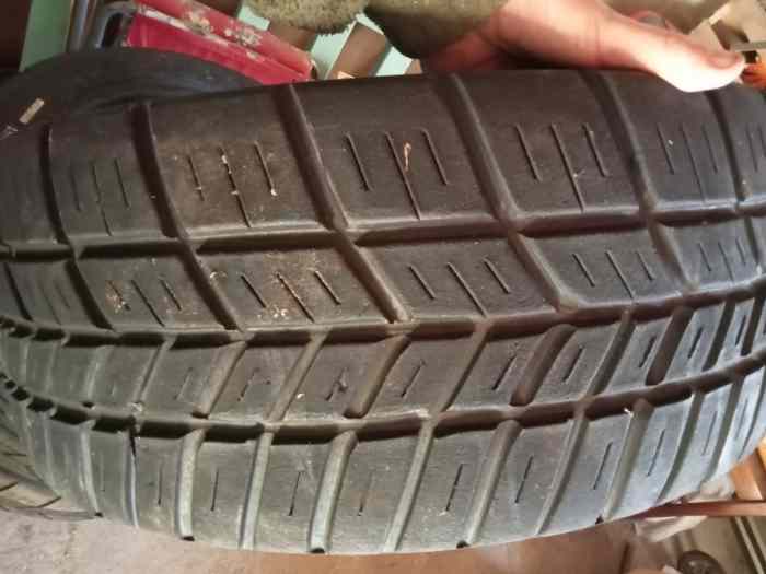 Pneus Hankook 210/650/18 pluie 0