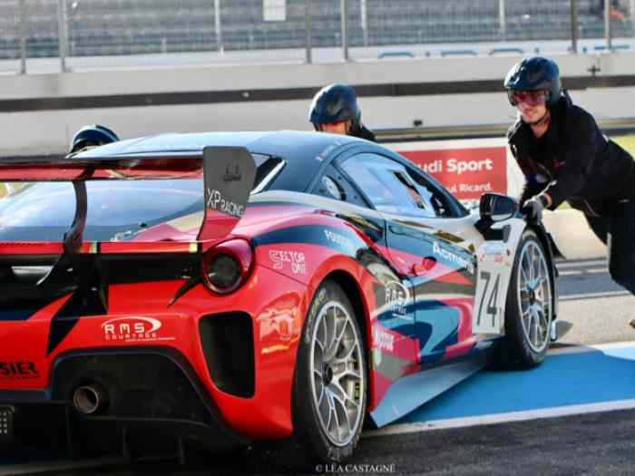 Magnifique Ferrari 488 Challenge EVO de 2023 à vendre 2